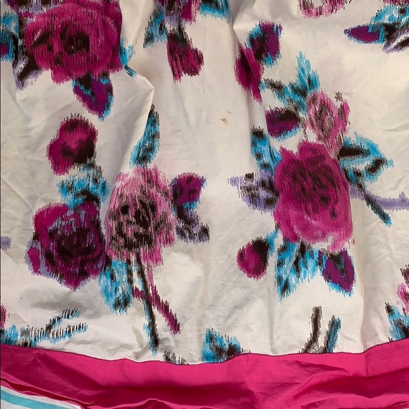 Super fun spaghetti strap dress - Picture 5 of 11